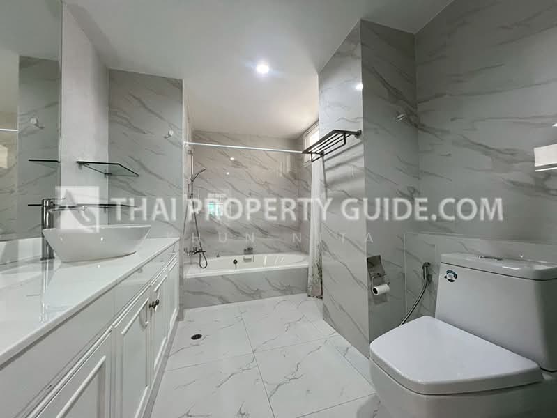 Hawaii Tower, Bangkok, Soi Sukhumvit 23, Khlongtoei Nua, Watthana, Bangkok, 3 Bedrooms, 500 sqm, Condo For Rent, by Khun Nita, 500183805 - DDproperty.com