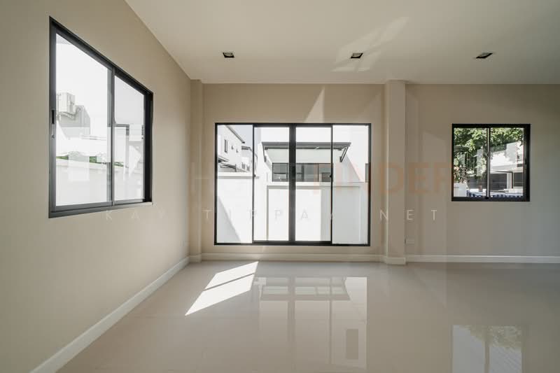 For Sale - The Life Bangna, Samut Prakan