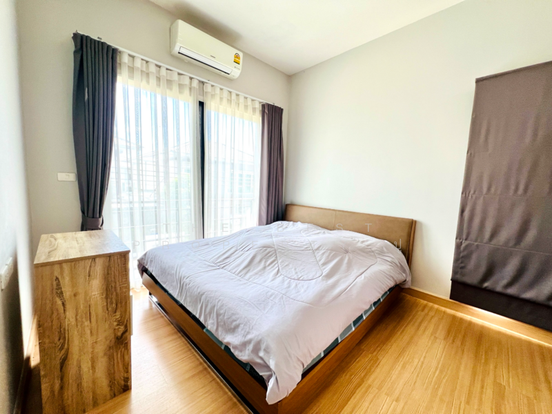 Q District Suksawad-Wongwaen Rama 3, Samut Prakan, Soi Suksawat 76 Latluang, Suksawat Road, Bang Chak, Phra Pra Daeng, Samut Prakan, 4 Bedrooms, 100 sqm, Semi-Detached House (Twin House) For Sale, by The Best Property ปู, 500183828 - DDproperty.com