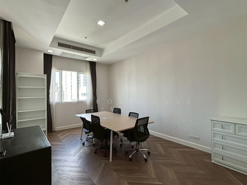 Grand Mercure Bangkok Asoke Residence, Bangkok, 50 5 Soi Sukhumvit 19, Khlong Tan Nua, Watthana, Bangkok, 4 Bedrooms, 440 sqm, Condo For Rent, by Bangkok House Living, 500183843 - DDproperty.com