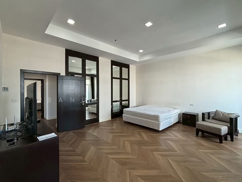 Grand Mercure Bangkok Asoke Residence, Bangkok, 50 5 Soi Sukhumvit 19, Khlong Tan Nua, Watthana, Bangkok, 4 Bedrooms, 440 sqm, Condo For Rent, by Bangkok House Living, 500183843 - DDproperty.com