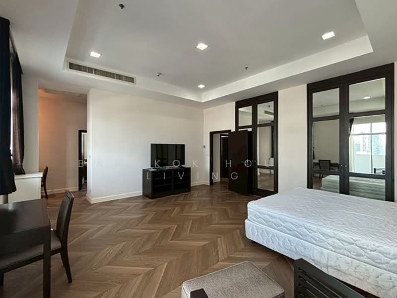 Grand Mercure Bangkok Asoke Residence, Bangkok, 50 5 Soi Sukhumvit 19, Khlong Tan Nua, Watthana, Bangkok, 4 Bedrooms, 440 sqm, Condo For Rent, by Bangkok House Living, 500183843 - DDproperty.com