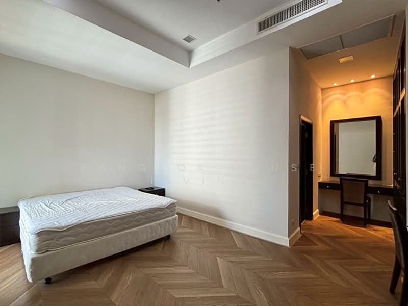 Grand Mercure Bangkok Asoke Residence, Bangkok, 50 5 Soi Sukhumvit 19, Khlong Tan Nua, Watthana, Bangkok, 4 Bedrooms, 440 sqm, Condo For Rent, by Bangkok House Living, 500183843 - DDproperty.com