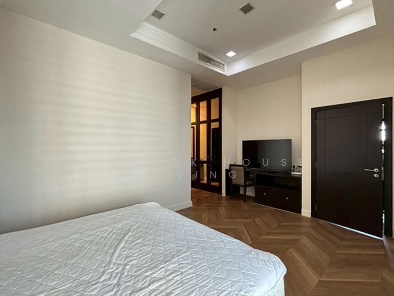 Grand Mercure Bangkok Asoke Residence, Bangkok, 50 5 Soi Sukhumvit 19, Khlong Tan Nua, Watthana, Bangkok, 4 Bedrooms, 440 sqm, Condo For Rent, by Bangkok House Living, 500183843 - DDproperty.com
