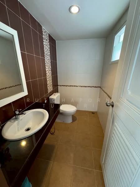 บ้านในโครงการคุณภาพ ให้เช่า – ใกล้มีโชคพลาซ่า เพียง 10 นาที ค่าเช่า 38,000 บาท / เดือน No.11H631, Chiang Mai, Nong Chom, San Sai, Chiang Mai, 3 Bedrooms, 150 sqm, Single Detached House For Rent, by Rutchaporn Tunsiri, 500183863 - DDproperty.com