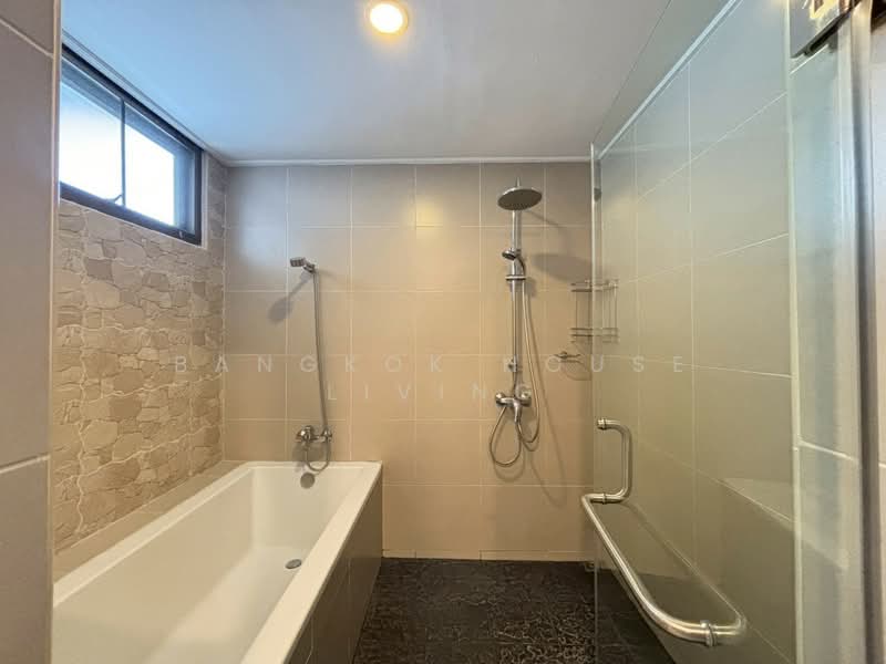 For Rent - Govind Tower, Bangkok