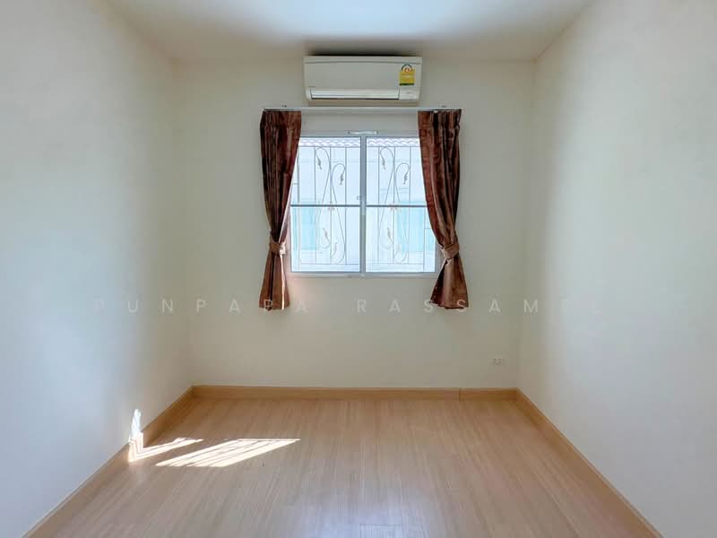 Pruksa Ville 69 Kanjana-Ladpladuke, Nonthaburi, Kanchanapisek Road, Soi Bang Phai 14, Bang Bua Thong, Bang Bua Thong, Nonthaburi, 3 Bedrooms, 120 sqm, Townhouse For Sale, by Punpapa Rassamee, 500183887 - DDproperty.com