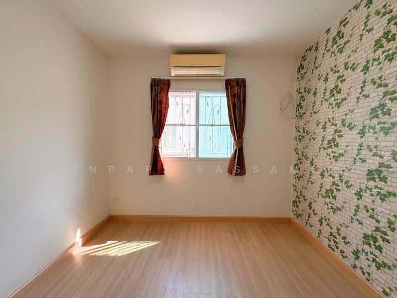 Pruksa Ville 69 Kanjana-Ladpladuke, Nonthaburi, Kanchanapisek Road, Soi Bang Phai 14, Bang Bua Thong, Bang Bua Thong, Nonthaburi, 3 Bedrooms, 120 sqm, Townhouse For Sale, by Punpapa Rassamee, 500183887 - DDproperty.com
