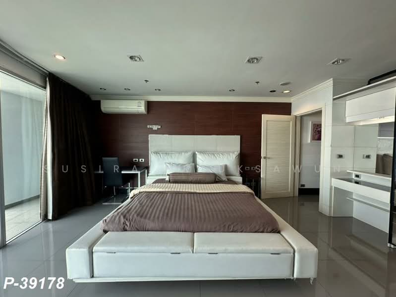The Master Centrium Asoke-Sukhumvit, Bangkok, Sukhumvit 21, Khlongtoei Nua, Watthana, Bangkok, 2 Bedrooms, 160 sqm, Condo For Rent, by Susira Prueksawun, 500183889 - DDproperty.com