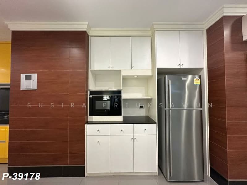 The Master Centrium Asoke-Sukhumvit, Bangkok, Sukhumvit 21, Khlongtoei Nua, Watthana, Bangkok, 2 Bedrooms, 160 sqm, Condo For Rent, by Susira Prueksawun, 500183889 - DDproperty.com