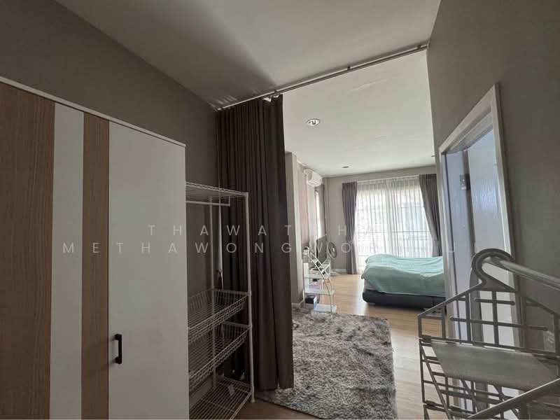 4-BR House, Bangkok, Sam Wa Tawan Tok, Khlong Sam Wa, Bangkok, 4 Bedrooms, 325 sqm, Single Detached House For Rent, by Thawatchai Methawongworakul, 500183922 - DDproperty.com