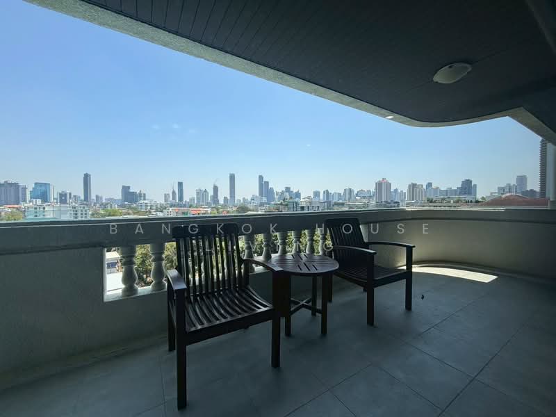 Centre Point Residence Phromphong, Bangkok, Soi Sukhumvit 39, Khlong Tan Nua, Watthana, Bangkok, 4 Bedrooms, 325 sqm, Condo For Rent, by Bangkok House Living, 500183930 - DDproperty.com