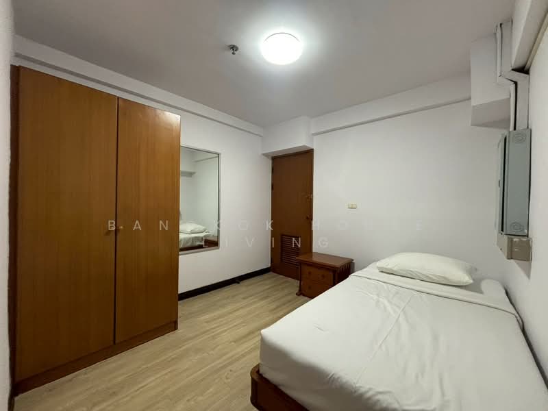 Centre Point Residence Phromphong : เซ็นเตอร์พ้อยท์ เรสซิเด้นซ์ พร้อมพงษ์, กรุงเทพ, ซ.สุขุมวิท39, คลองตันเหนือ, วัฒนา, กรุงเทพ, 325 ตร.ม., คอนโด ให้เช่า, โดย Bangkok House Living, 500183930 - DDproperty.com