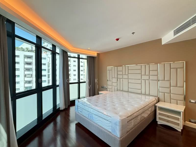 Shanti Sadan, Bangkok, 28 Sukhumvit 59, Khlong Tan Nua, Watthana, Bangkok, 3 Bedrooms, 285 sqm, Condo For Rent, by Bangkok House Living, 500183964 - DDproperty.com