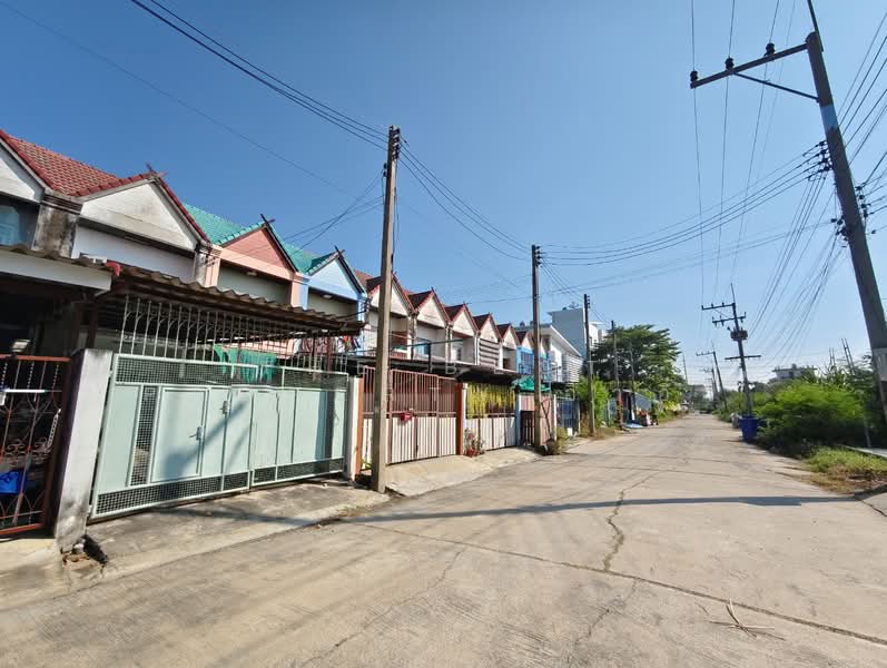หมู่บ้านทองสุข พุทธมณฑล นครปฐม, Nakhon Pathom, Khlong Yong, Phuttha Mon Thon, Nakhon Pathom, 2 Bedrooms, 120 sqm, Townhouse For Sale, by The Best Property อิ๋วอิ๋ว, 500183994 - DDproperty.com