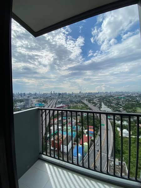 The Base Rama 9-Ramkhamhaeng, Bangkok, 3 Ramkhamhaeng Road, Hua Mak, Bang Kapi, Bangkok, 1 Bedroom, 30 sqm, Condo For Rent, by Thanachot Khantigamongun, 500184033 - DDproperty.com