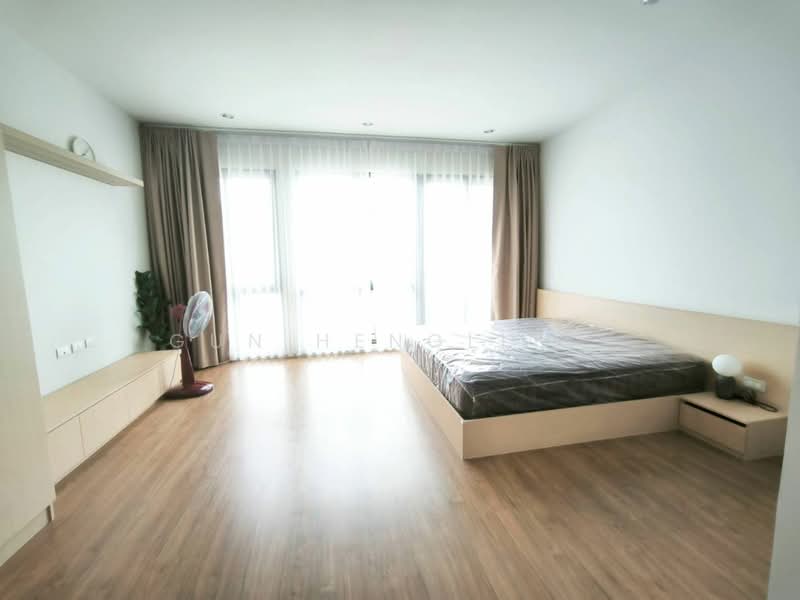 Baan Klang Muang The Edition Sathorn-Suksawat, Bangkok, Soi Suksawat 64, Bangmot, Thung Khru, Bangkok, 3 Bedrooms, 151 sqm, Townhouse For Rent, by Gun Henglite , 500184055 - DDproperty.com