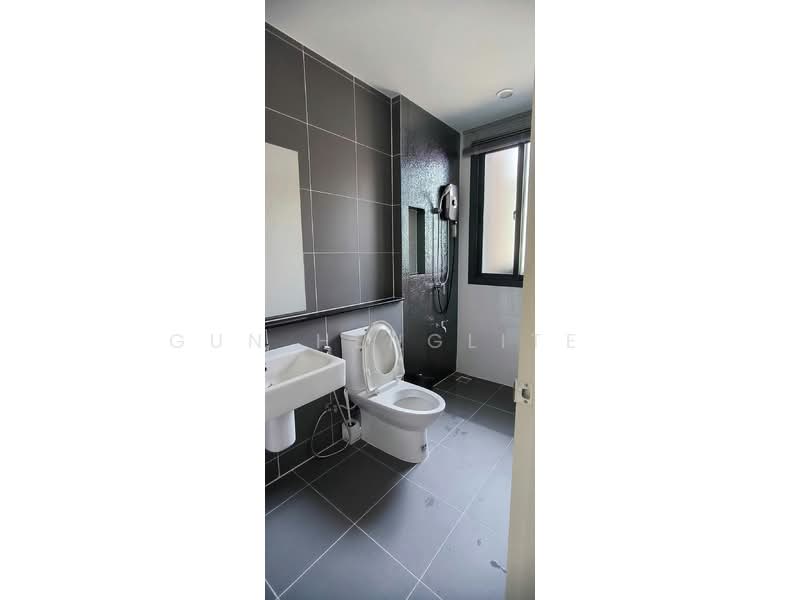 Baan Klang Muang The Edition Sathorn-Suksawat, Bangkok, Soi Suksawat 64, Bangmot, Thung Khru, Bangkok, 3 Bedrooms, 151 sqm, Townhouse For Rent, by Gun Henglite , 500184055 - DDproperty.com