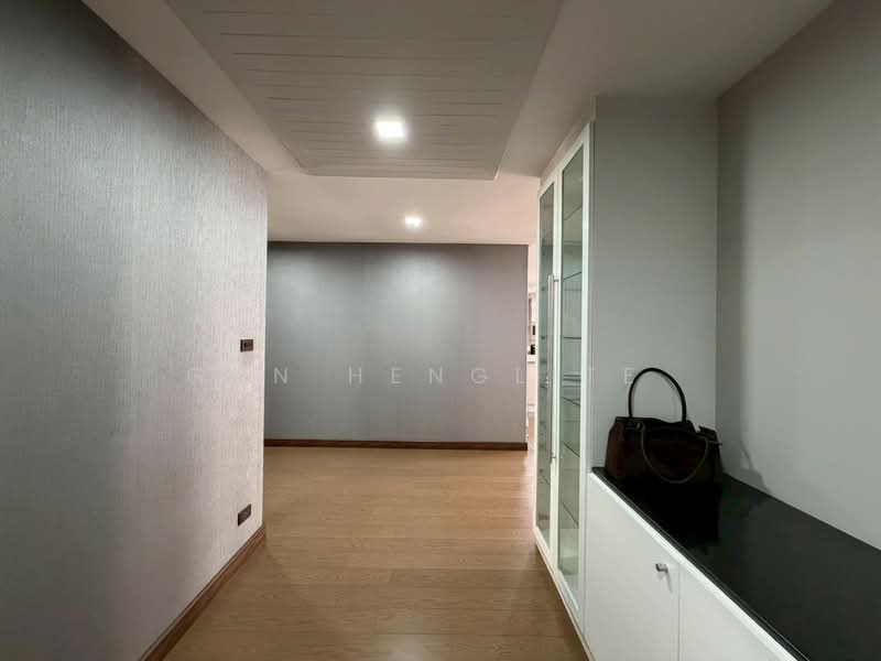 The Avenue Sukumvit 61, Bangkok, Sukhumvit 61, Khlong Tan Nua, Watthana, Bangkok, 3 Bedrooms, 190 sqm, Condo For Rent, by Gun Henglite , 500184065 - DDproperty.com