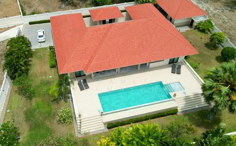 3-BR Villa, Prachuap Khiri Khan, Sam Roi Yot, Sam Roi Yot, Prachuap Khiri Khan, 3 Bedrooms, 321 sqm, Villa For Sale, by Woramet  Jiemdumnernkit, 500184102 - DDproperty.com