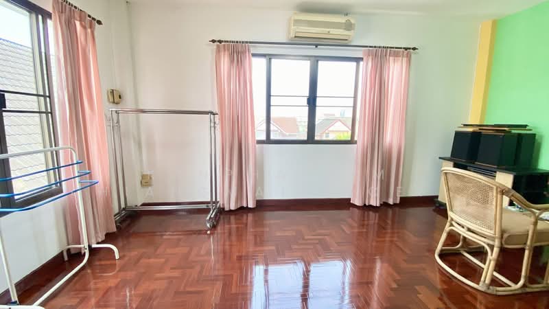 Mu Ban Chiang Mai Villa 1 at Pa-Daet, Chiang Mai, Pa Daet, Muang Chiang Mai, Chiang Mai, 4 Bedrooms, 180 sqm, Semi-Detached House (Twin House) For Rent, by Kanphakpim Chiangmai Nice Home, 500184108 - DDproperty.com