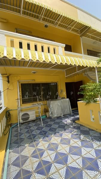 Mu Ban Chiang Mai Villa 1 at Pa-Daet, Chiang Mai, Pa Daet, Muang Chiang Mai, Chiang Mai, 4 Bedrooms, 180 sqm, Semi-Detached House (Twin House) For Rent, by Kanphakpim Chiangmai Nice Home, 500184108 - DDproperty.com