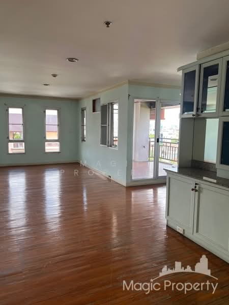 Baan Suan Sukhothai, Bangkok, 111/1-201 Samsen Rd., Dusit, Dusit, Bangkok, 9 Bedrooms, 871 sqm, Condo For Sale, by Magic Property, 500184112 - DDproperty.com