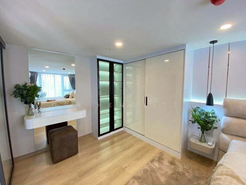 Life Rama 4-Asoke, Bangkok, Rama 4 Road, Khlong Toei, Khlong Toei, Bangkok, 3 Bedrooms, 65 sqm, Condo For Rent, by Gun Henglite , 500184133 - DDproperty.com