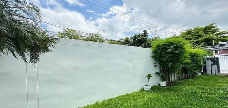 ขายบ้านหรู 3 ชั้น สร้างใหม่ ใกล้ไอคอนสยาม ทำเล BTS วงเวียนใหญ่ ตกแต่งครบ พร้อมอยู่, กรุงเทพ, กรุงธนบุรี, บางลำภูล่าง, คลองสาน, กรุงเทพ, 530 ตร.ม., บ้านเดี่ยว ขาย, โดย บุษบา รัตนวงษ์ชัย, 500184144 - DDproperty.com