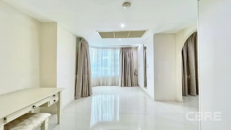 Ideal 24, Bangkok, 85 Sukhumvit 24 Alley, Khong Tan, Khlong Toei, Bangkok, 4 Bedrooms, 330 sqm, Condo For Sale, by Paveenee Chaisriha, 500184162 - DDproperty.com