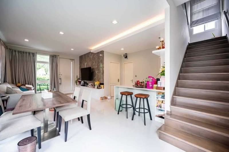 Mantana Onnut-Wongwaen 5, Bangkok, Kanchanaphisek Road, Dok Mai, Prawet, Bangkok, 3 Bedrooms, 158 sqm, Single Detached House For Rent, by Gun Henglite , 500184171 - DDproperty.com