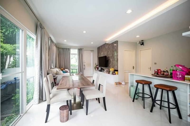 Mantana Onnut-Wongwaen 5, Bangkok, Kanchanaphisek Road, Dok Mai, Prawet, Bangkok, 3 Bedrooms, 158 sqm, Single Detached House For Rent, by Gun Henglite , 500184171 - DDproperty.com
