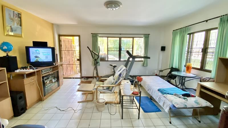 Mu Ban Chiang Mai Villa 1 at Pa-Daet, Chiang Mai, Pa Daet, Muang Chiang Mai, Chiang Mai, 4 Bedrooms, 180 sqm, Semi-Detached House (Twin House) For Sale, by Kanphakpim Chiangmai Nice Home, 500184183 - DDproperty.com