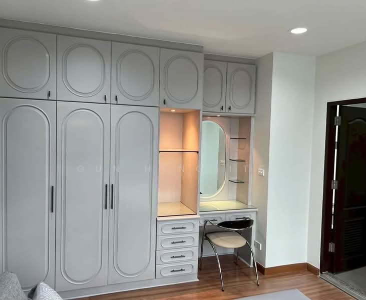 Sathorn House : สาธร เฮ้าส์, กรุงเทพ, สาทรเหนือ, สีลม, บางรัก, กรุงเทพ, 73 ตร.ม., คอนโด ให้เช่า, โดย Gun Henglite , 500184184 - DDproperty.com