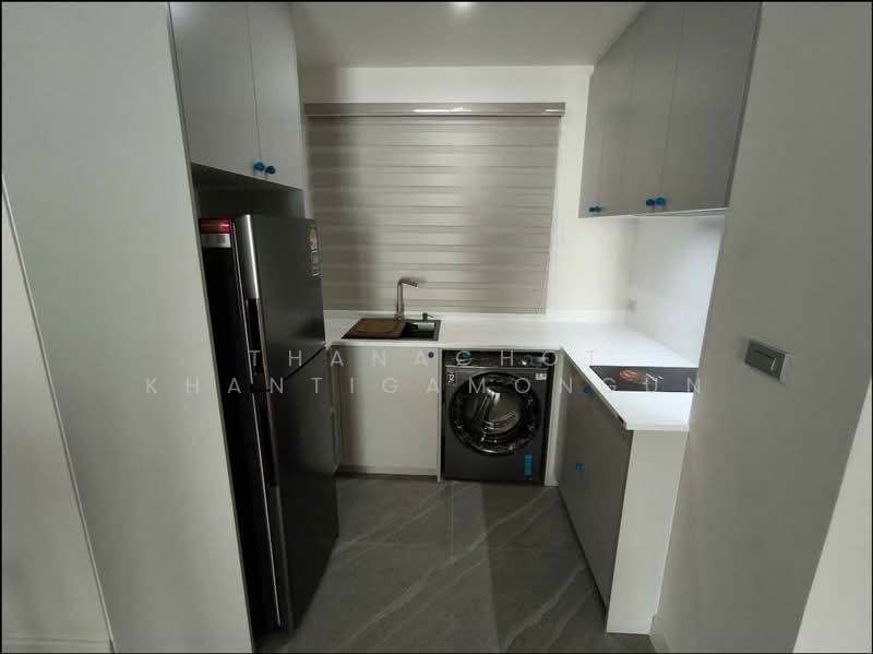 Baan Siri Silom, Bangkok, 3 Sriwiang Road, Silom, Bang Rak, Bangkok, 1 Bedroom, 51 sqm, Condo For Rent, by Thanachot Khantigamongun, 500184186 - DDproperty.com