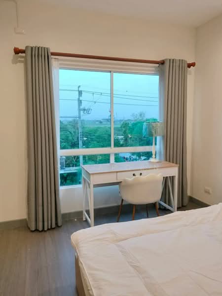 Sammakorn Avenue Suvarnabhumi, Bangkok, Rural Development 3 Khlong Song Ton Noon, Khlong Song Ton Nun, Lat Krabang, Bangkok, 4 Bedrooms, 248 sqm, Townhouse For Sale, by Vipada Supaporn, 500184188 - DDproperty.com