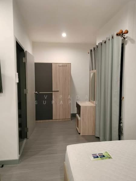 Sammakorn Avenue Suvarnabhumi, Bangkok, Rural Development 3 Khlong Song Ton Noon, Khlong Song Ton Nun, Lat Krabang, Bangkok, 4 Bedrooms, 248 sqm, Townhouse For Sale, by Vipada Supaporn, 500184188 - DDproperty.com