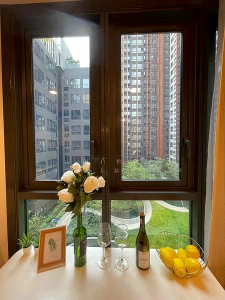 XT Huaikhwang, Bangkok, 244 Ratchadaphisek Road, Huai Khwang, Huai Khwang, Bangkok, 1 Bedroom, 30 sqm, Condo For Rent, by ณภัทร พรสิริเมธากุล, 500184210 - DDproperty.com