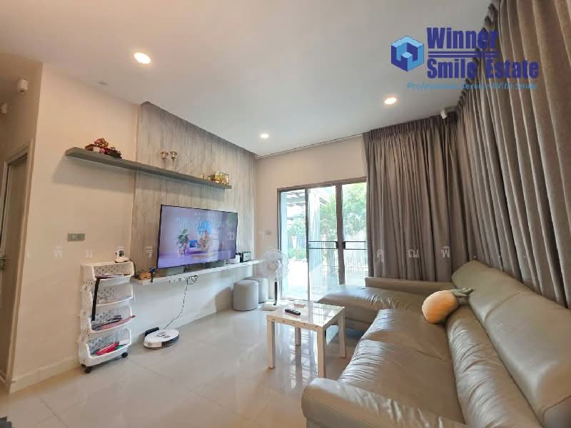 Perfect Place Sukhumvit 77-Suvarnabhumi : เพอร์เฟค เพลส สุขุมวิท77-สุวรรณภูมิ, สมุทรปราการ, ถนนลาดกระบัง, ราชาเทวะ, บางพลี, สมุทรปราการ, 180 ตร.ม., บ้านเดี่ยว ให้เช่า, โดย พิชาพัทธ์ เพิ่มศิริทรงรัฐ (คุณพิชา), 500184230 - DDproperty.com