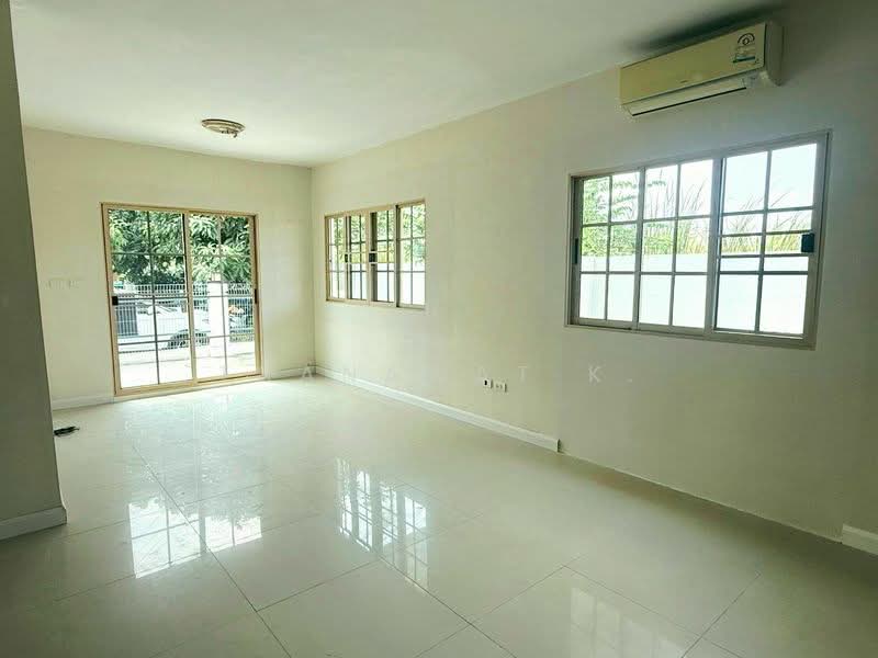 The Connect 8 Bangna, Samut Prakan, Soi Mahachai Yak 1, Bangphli Yai, Bang Plee, Samut Prakan, 3 Bedrooms, 100 sqm, Townhouse For Sale, by Thanawat K., 500184234 - DDproperty.com