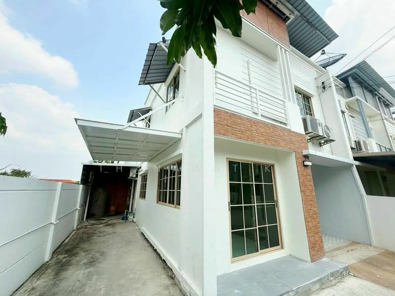 The Connect 8 Bangna, Samut Prakan, Soi Mahachai Yak 1, Bangphli Yai, Bang Plee, Samut Prakan, 3 Bedrooms, 100 sqm, Townhouse For Sale, by Thanawat K., 500184234 - DDproperty.com
