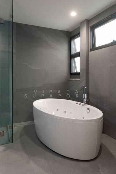 The Gentry Sukhumvit 101, Bangkok, Soi Sukhumvit 101, Sukhumvit Road, Bang Chak, Phra Khanong, Bangkok, 3 Bedrooms, 390 sqm, Single Detached House For Sale, by Vipada Supaporn, 500184252 - DDproperty.com