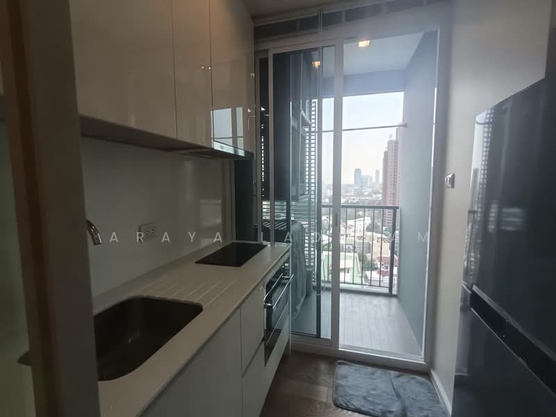 The Saint Residences Ladprao, Bangkok, 588 Vibhavadi-Rangsit Road, Jom Phon, Chatuchak, Bangkok, 1 Bedroom, 30 sqm, Condo For Rent, by Araya Laokham, 500184271 - DDproperty.com