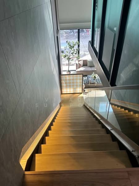 Nirvana@Work Ladprao-Kasetnawamin, Bangkok, 239 Prasert-Manukitch Road, Nawamin, Bueng Kum, Bangkok, 4 Bedrooms, 363 sqm, Townhouse For Rent, by Vipada Supaporn, 500184296 - DDproperty.com