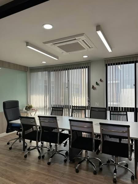Nirvana@Work Ladprao-Kasetnawamin, Bangkok, 239 Prasert-Manukitch Road, Nawamin, Bueng Kum, Bangkok, 4 Bedrooms, 363 sqm, Townhouse For Rent, by Vipada Supaporn, 500184296 - DDproperty.com
