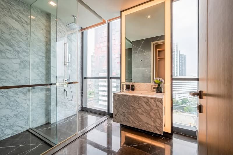 The Monument Thonglor, Bangkok, 998 Thonglor Road, Khlong Tan Nua, Watthana, Bangkok, 2 Bedrooms, 125 sqm, Condo For Sale, by Tanapat Sakonsontised, 500184322 - DDproperty.com