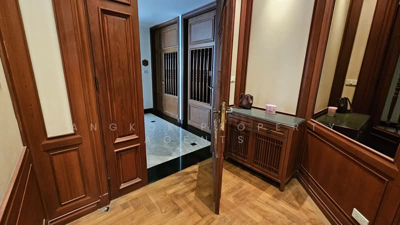 The Bangkok Sukhumvit 43, Bangkok, Soi Sukhumvit 43, Khlong Tan Nua, Watthana, Bangkok, 2 Bedrooms, 114 sqm, Condo For Rent, by BANGKOK PROPERTY AGENTS, 500184325 - DDproperty.com