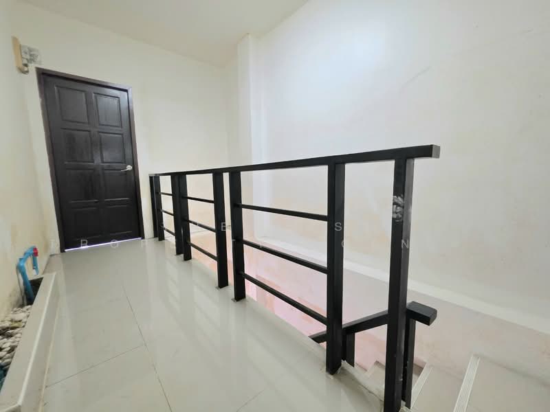 For Sale - อาคารพาณิชย์ศรีราชา ชลบุรี, Chon Buri (Pattaya)