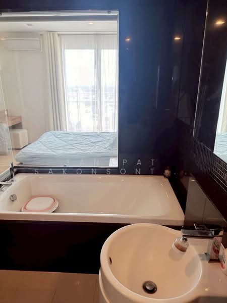 Rhythm Sukhumvit 50, Bangkok, 8 Sukhumvit 50, Sukhumvit Road, Phra Kanong, Khlong Toei, Bangkok, 1 Bedroom, 45 sqm, Condo For Rent, by Tanapat Sakonsontised, 500184361 - DDproperty.com