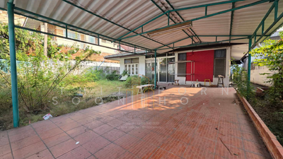 ขาย - บ้านเดี่ยว งามวงศ์วาน 23 แยก 4 ใกล้พันทิพย์ และเดอะมอลงามวงศ์วาน, นนทบุรี